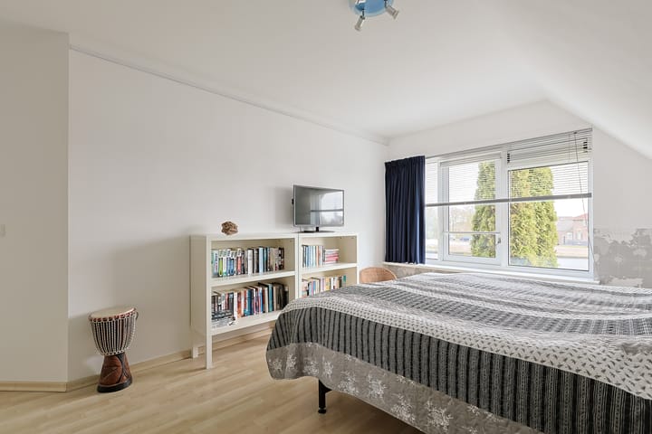 Photo 36 of Westkanaalweg 111-A