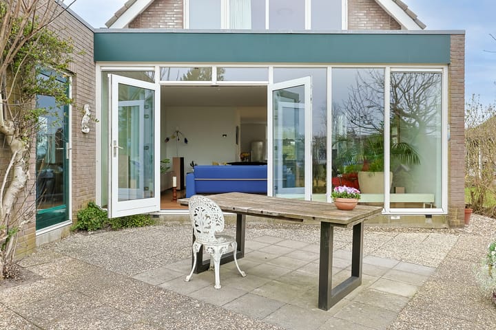 Photo 43 of Westkanaalweg 111-A