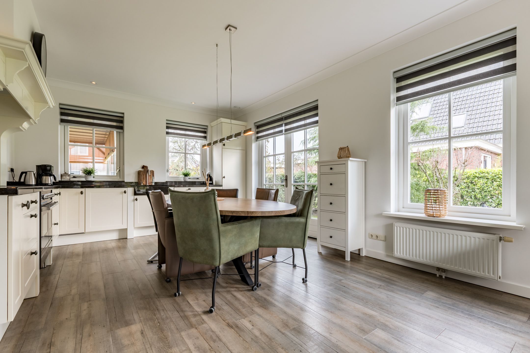 Foto 9 van Middenweg 16