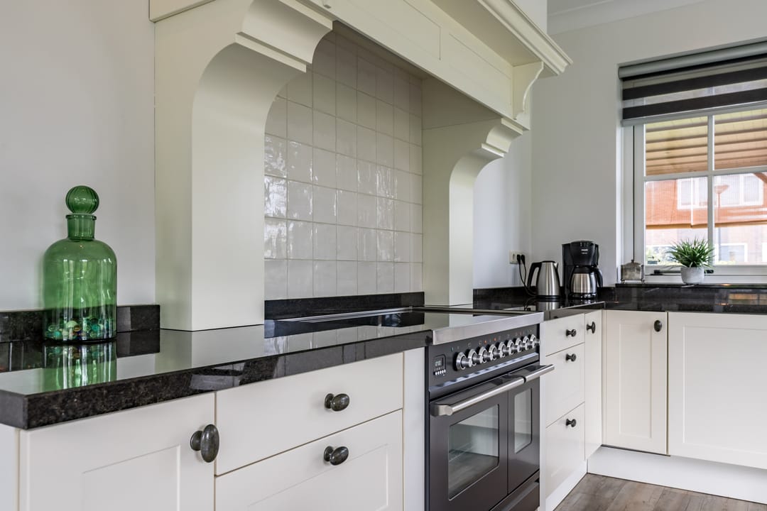 Foto 13 van Middenweg 16