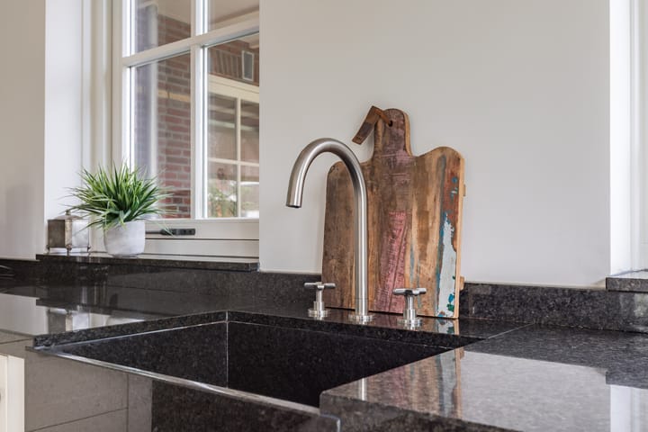 Foto 15 van Middenweg 16