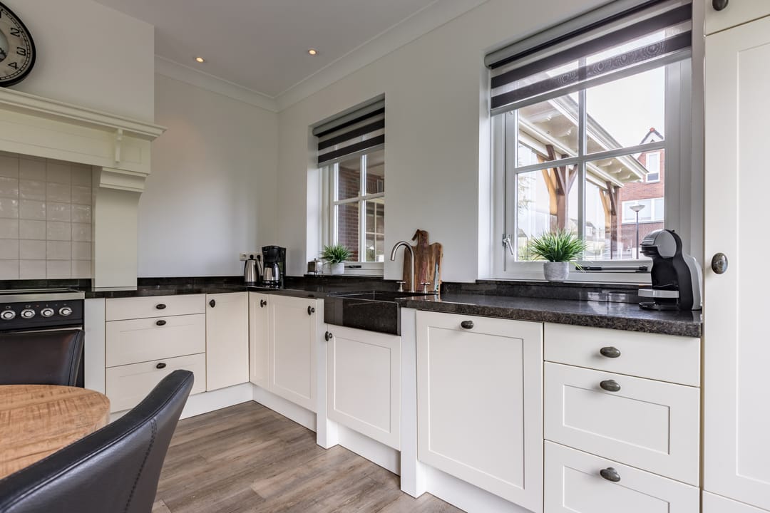 Foto 16 van Middenweg 16