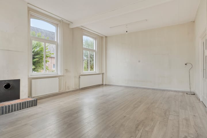 Photo 8 of Kerkplein 2