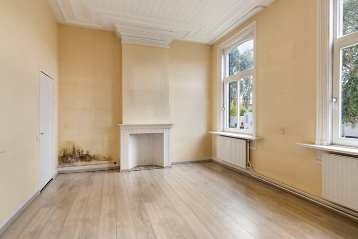 Photo 12 of Kerkplein 2