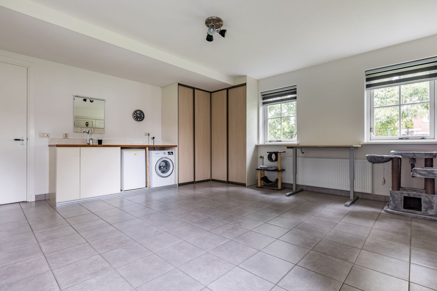 Foto 25 van Middenweg 16