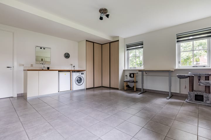 Foto 25 van Middenweg 16