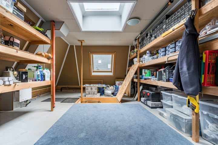 Foto 28 van Middenweg 16