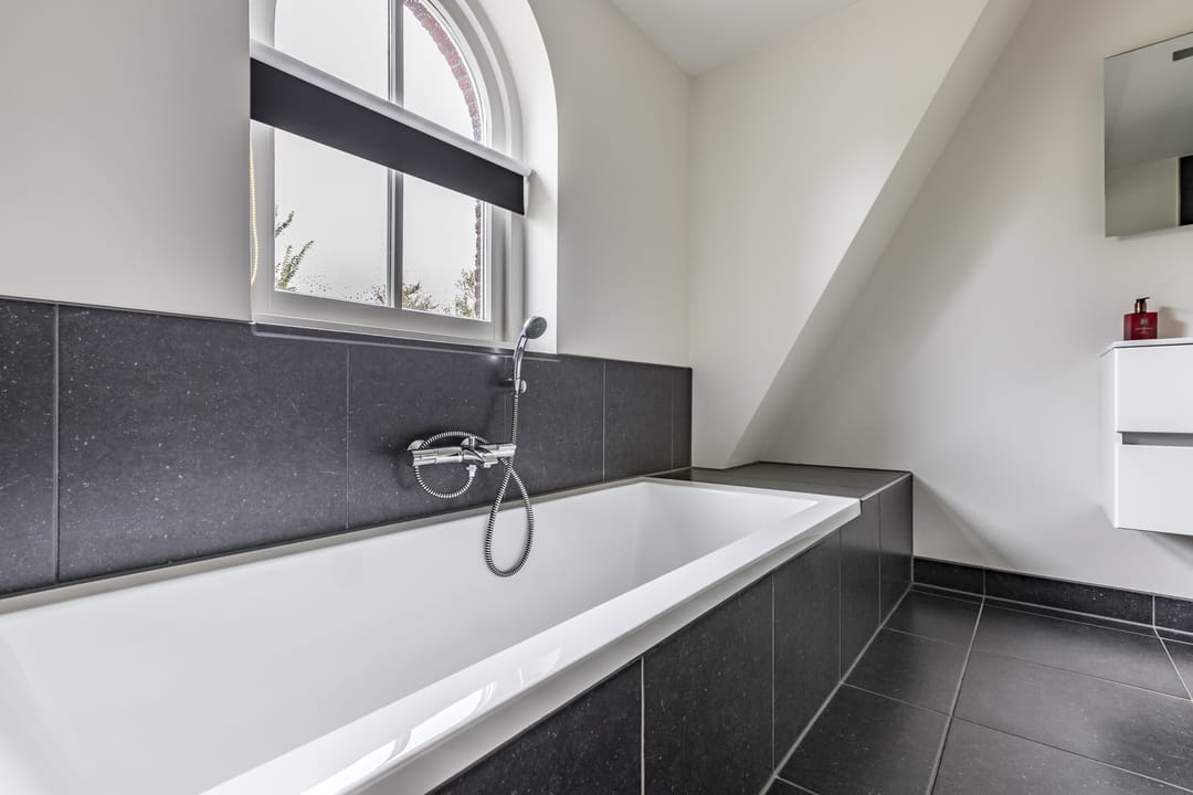 Foto 37 van Middenweg 16