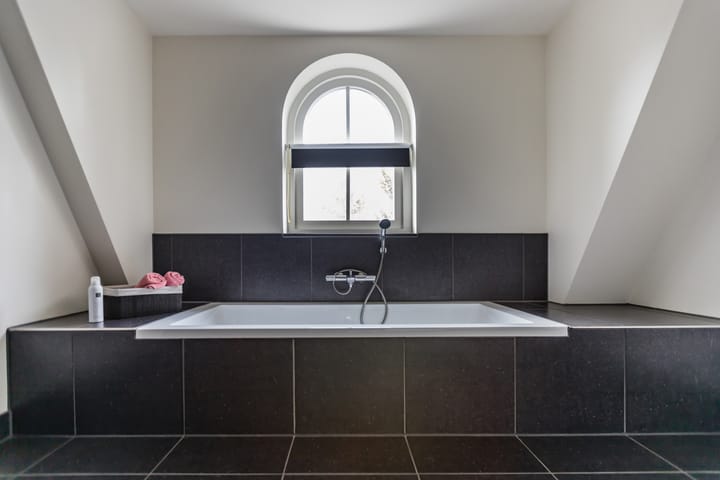 Foto 38 van Middenweg 16