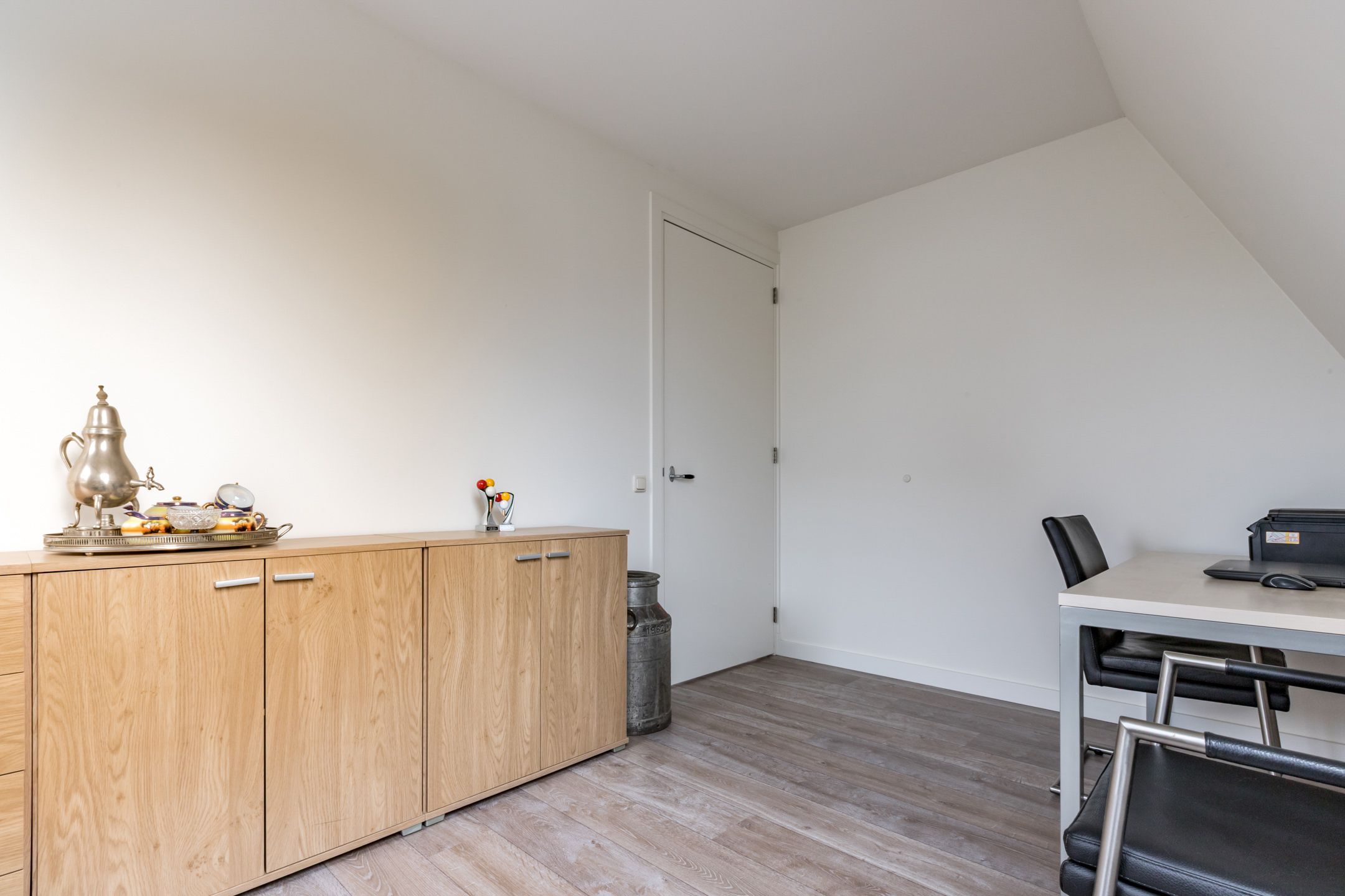 Foto 42 van Middenweg 16