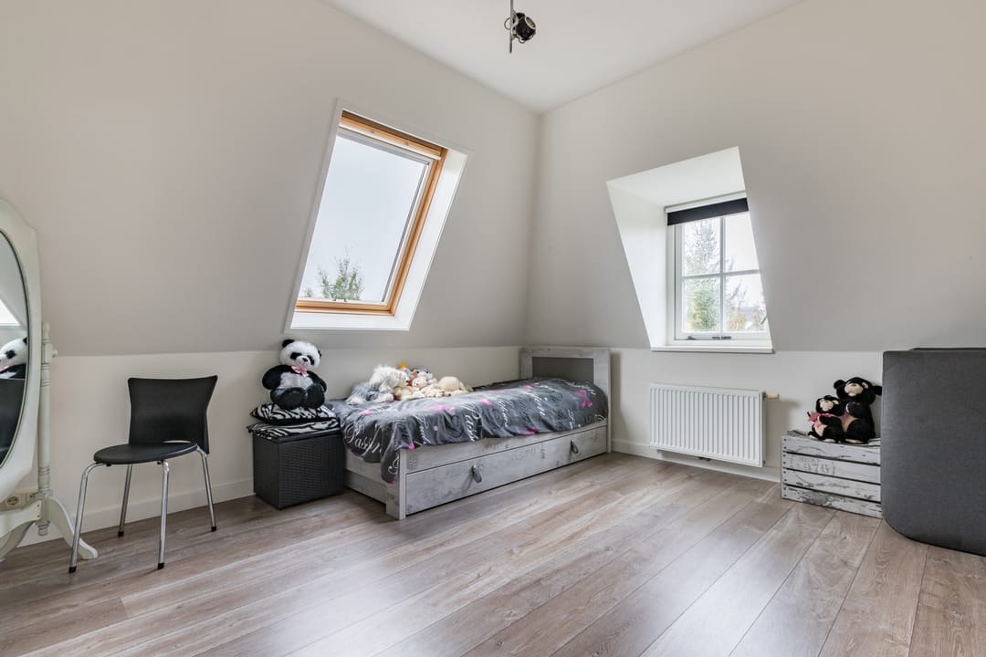 Foto 43 van Middenweg 16