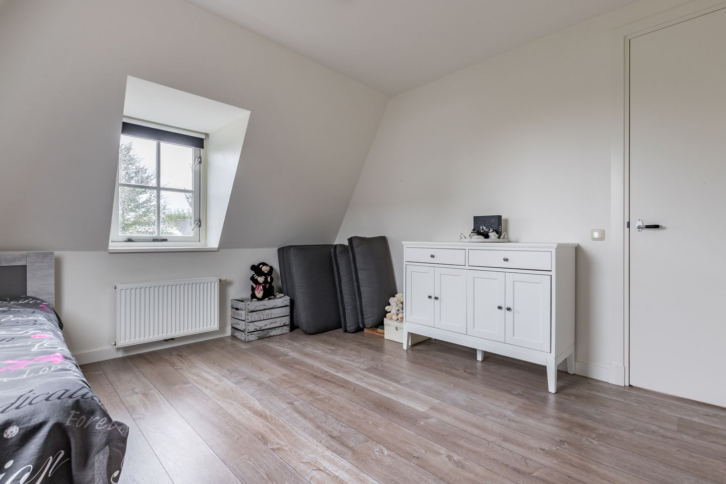 Foto 44 van Middenweg 16