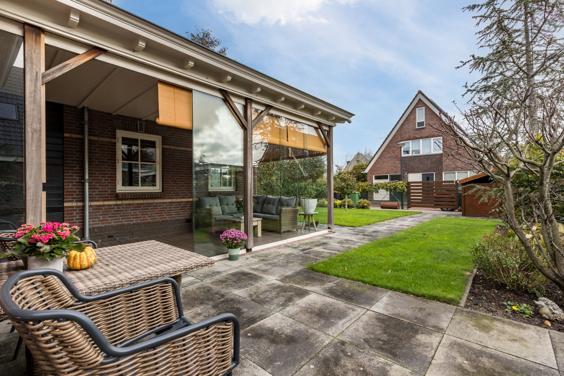 Foto 51 van Middenweg 16