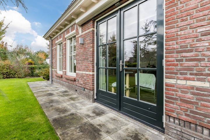 Foto 52 van Middenweg 16