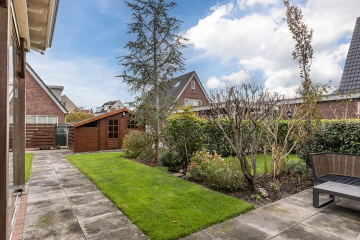 Foto 57 van Middenweg 16