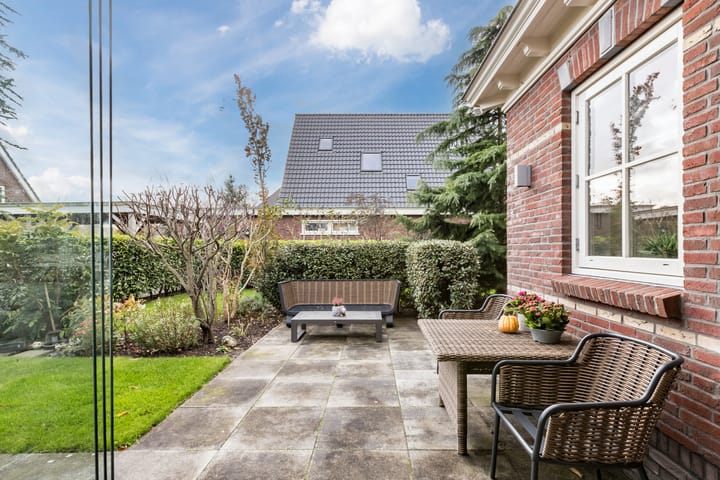 Foto 58 van Middenweg 16