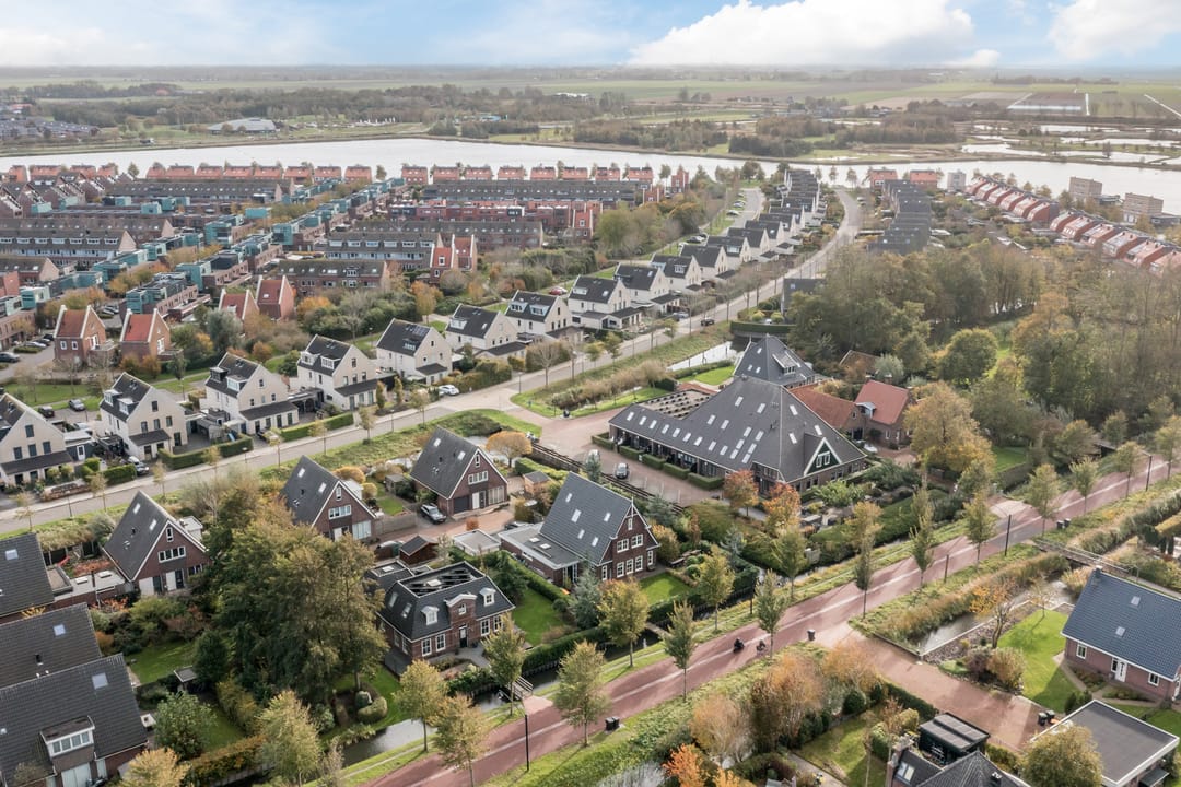 Foto 68 van Middenweg 16