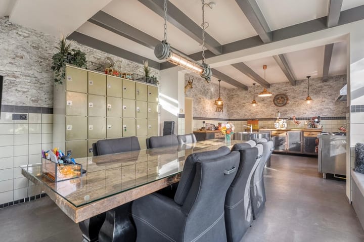 Photo 2 of Armweide 5