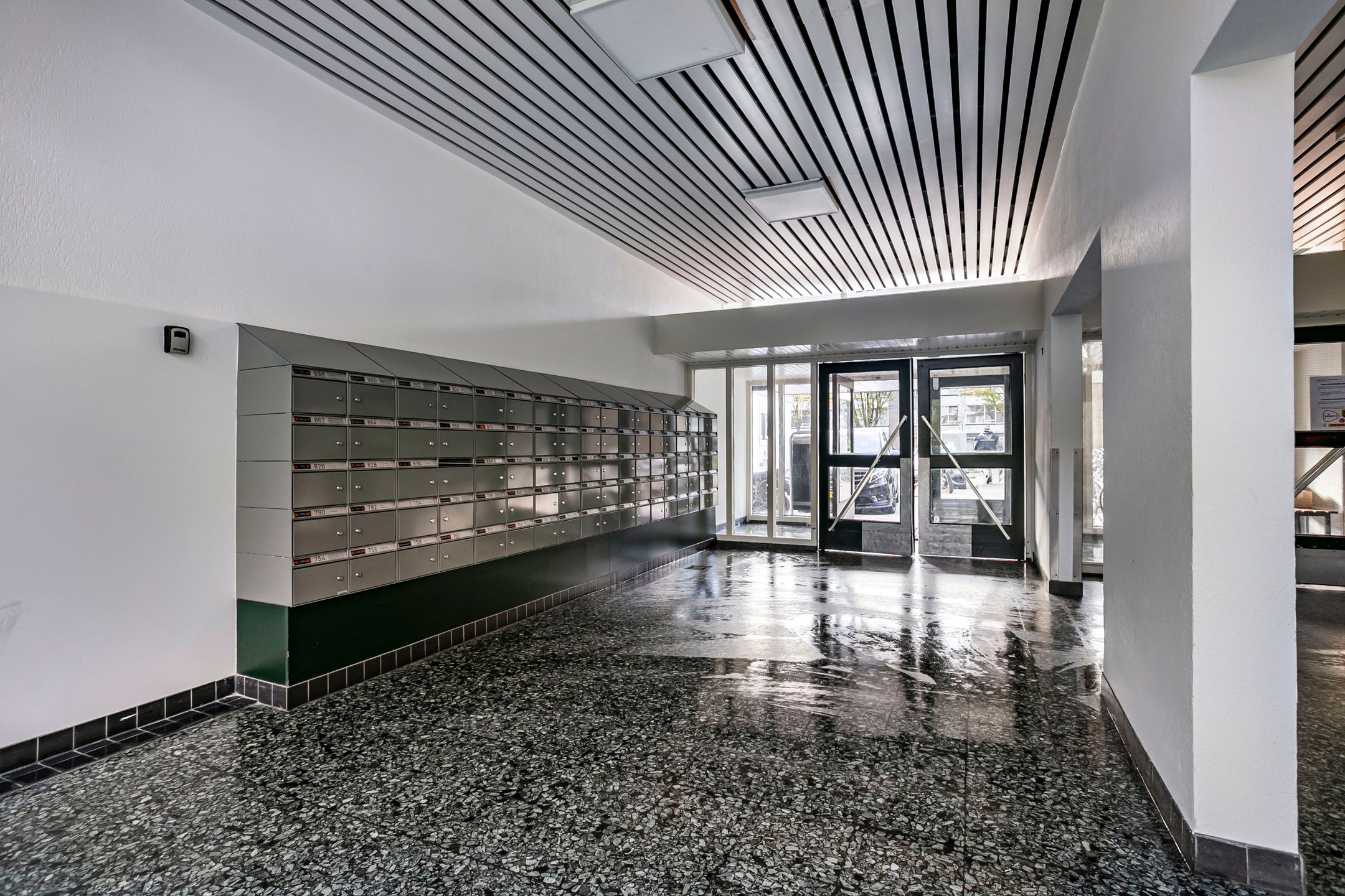 Photo 27 of Livingstonelaan 766