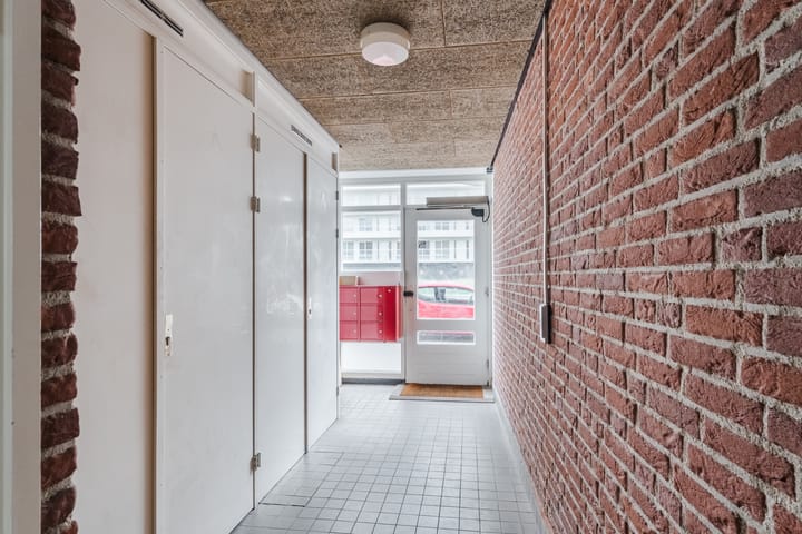 Photo 6 of Westduinweg 248-A