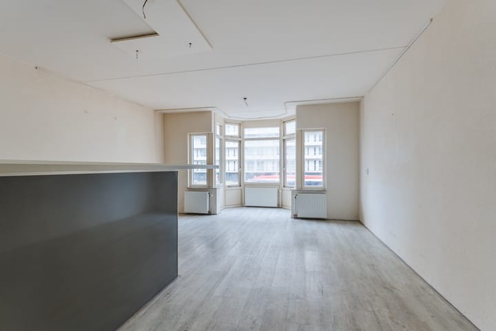 Photo 9 of Westduinweg 248-A