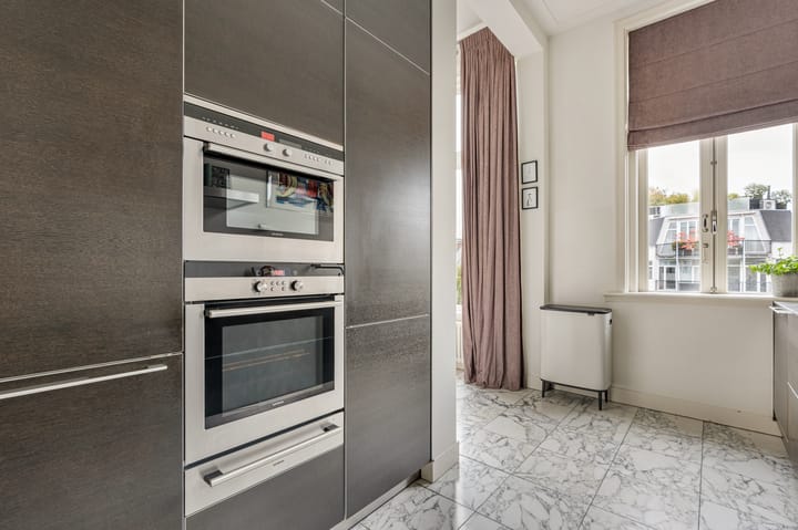 Foto 28 van Vossiusstraat 44-2