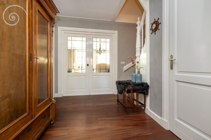 Foto 10 van Emmalaan 10