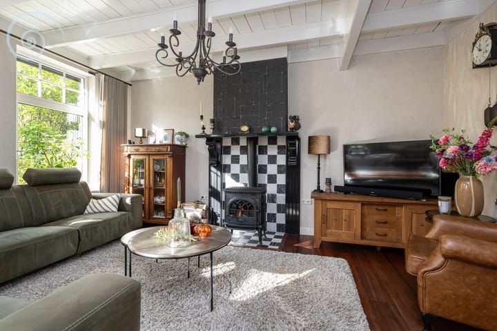 Foto 17 van Emmalaan 10