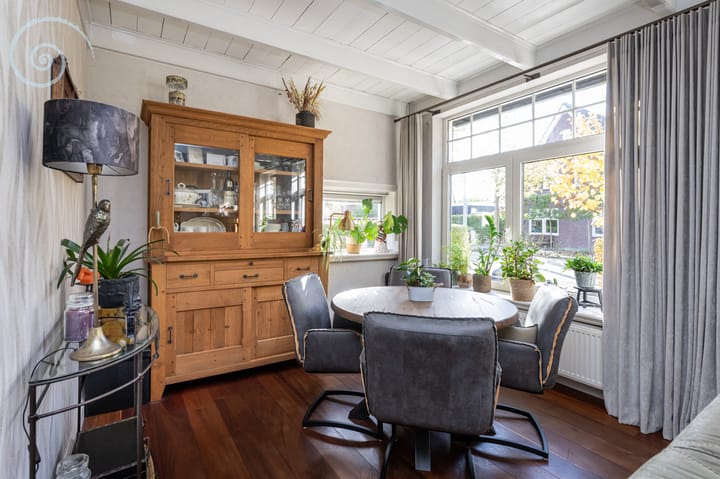 Foto 19 van Emmalaan 10