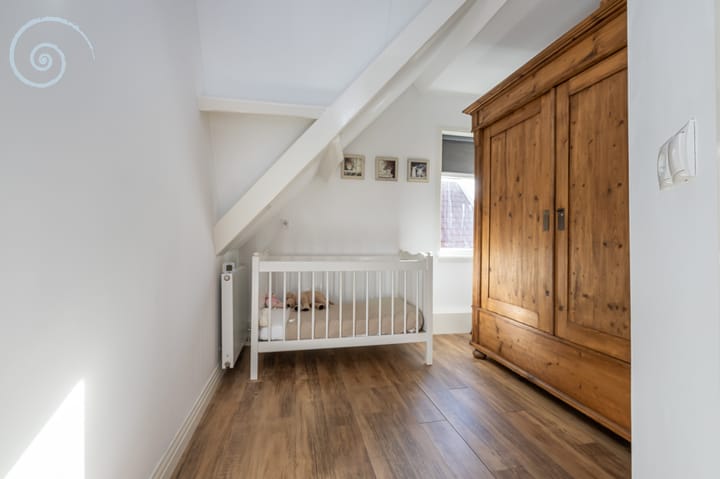 Foto 28 van Emmalaan 10