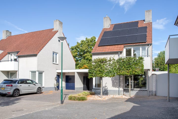 Foto 32 van Vaandelruiter 14