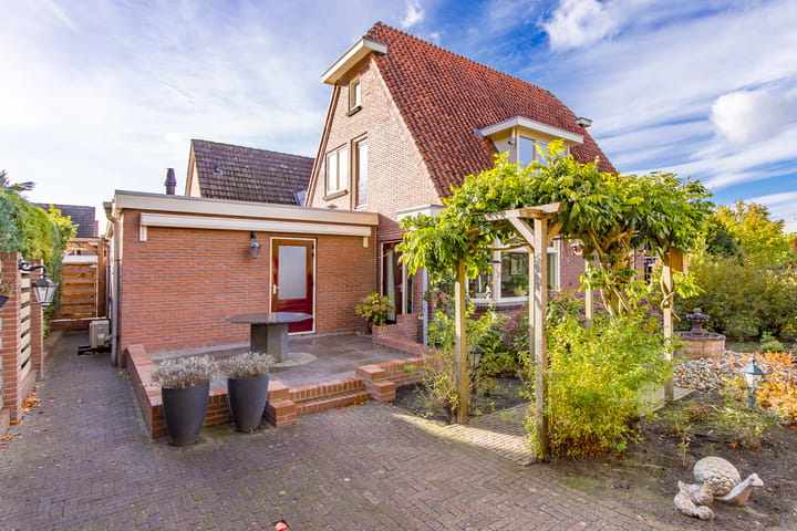 Foto 27 van Stationsstraat 4