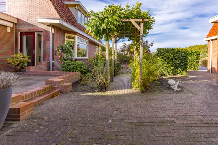 Foto 30 van Stationsstraat 4