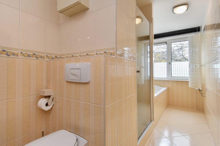 Foto 37 van Duke Ellingtonstraat 242