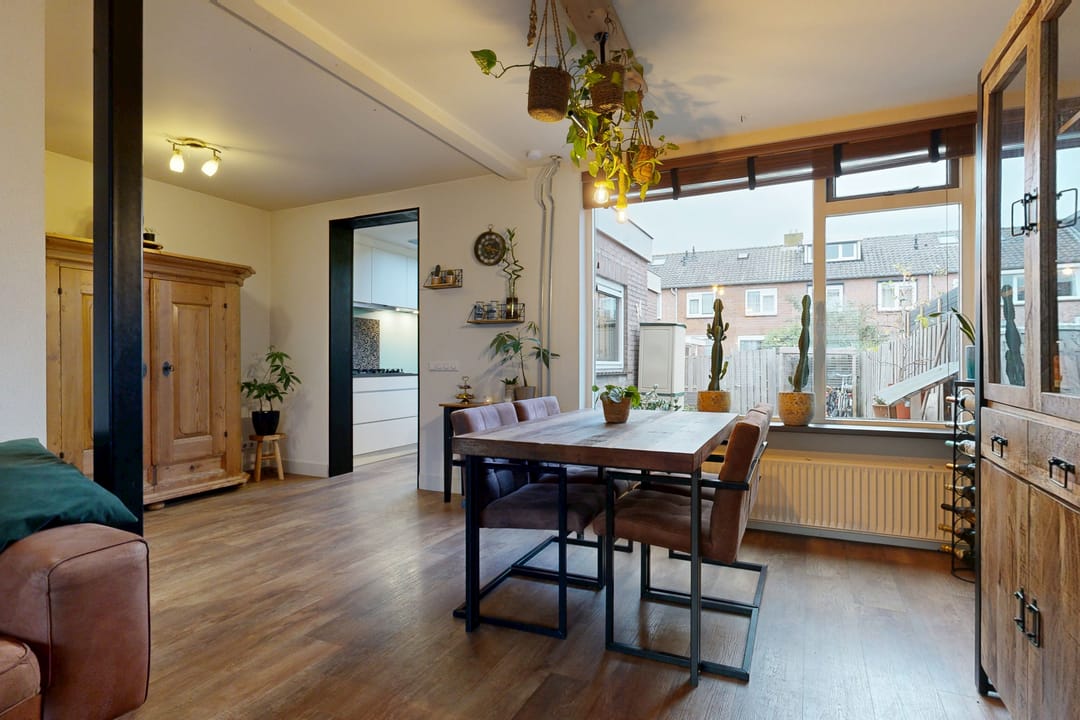 Foto 8 van Irenestraat 6