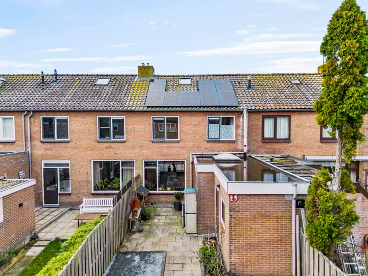 Foto 33 van Irenestraat 6