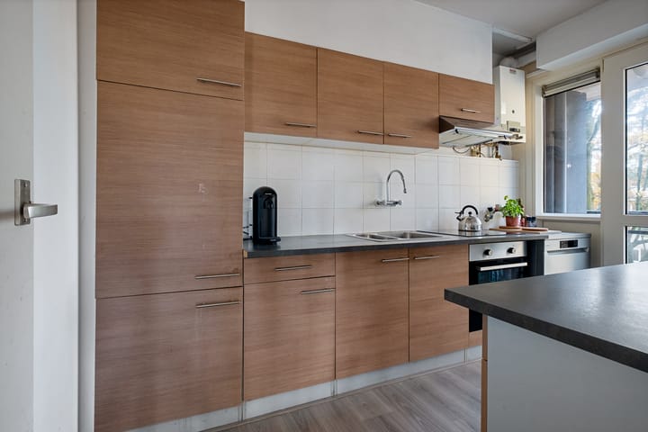 Foto 15 van Jekerstraat 122