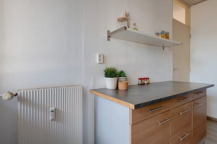 Foto 18 van Jekerstraat 122