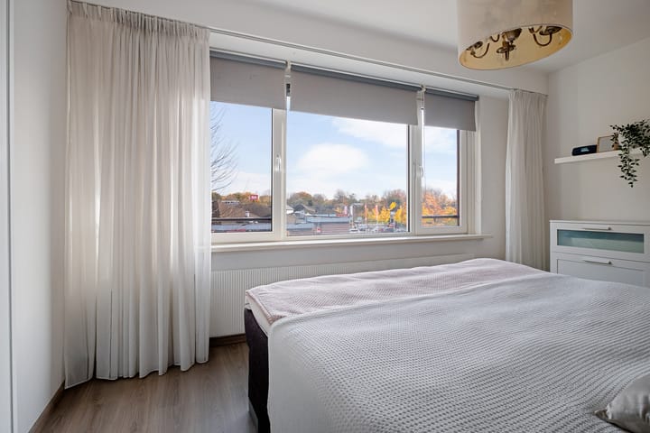 Foto 23 van Jekerstraat 122