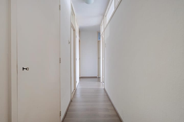 Foto 33 van Jekerstraat 122