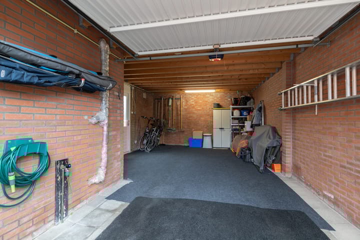 Photo 25 of Reggestraat 57