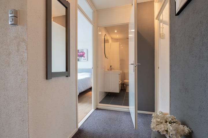 Photo 29 of Reggestraat 57