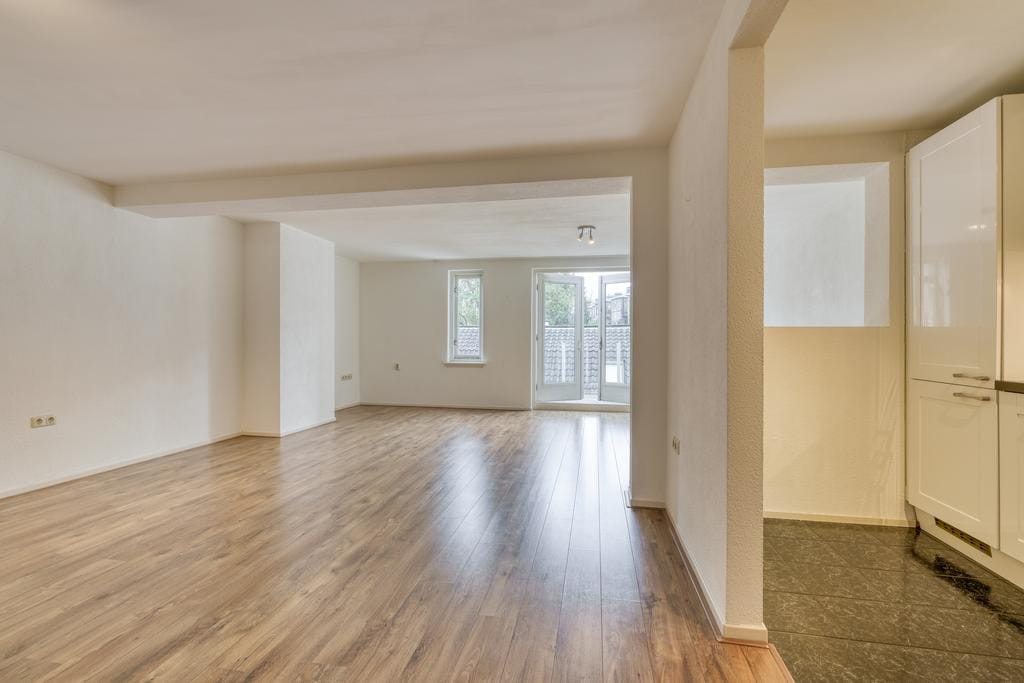 Photo 9 of Mgr. van de Weteringstraat 7-B