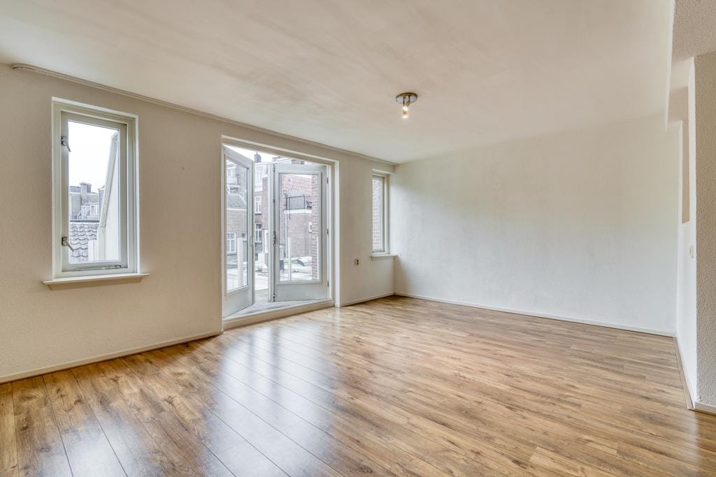 Photo 10 of Mgr. van de Weteringstraat 7-B