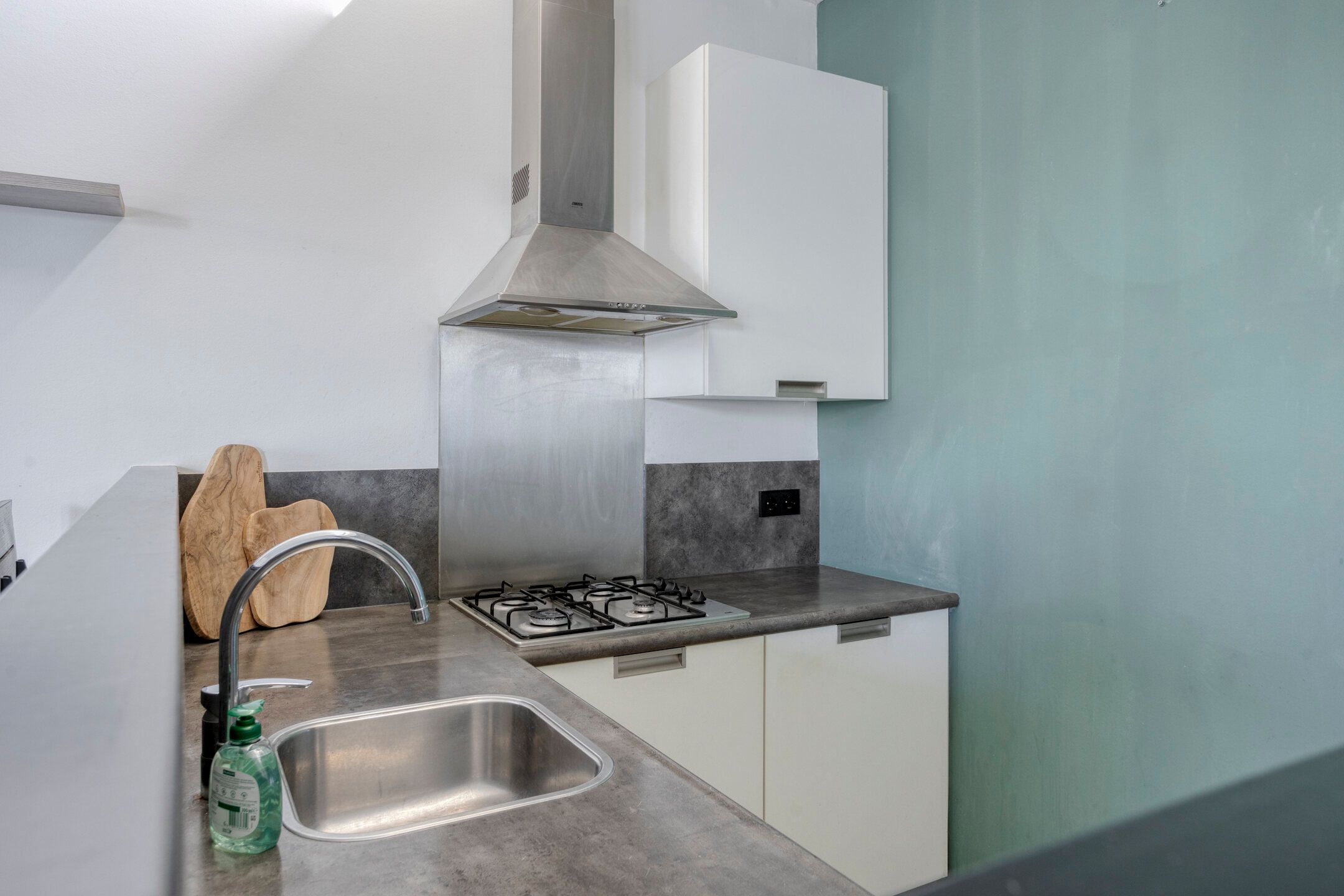 Foto 18 van Parallelweg Oost 1-L