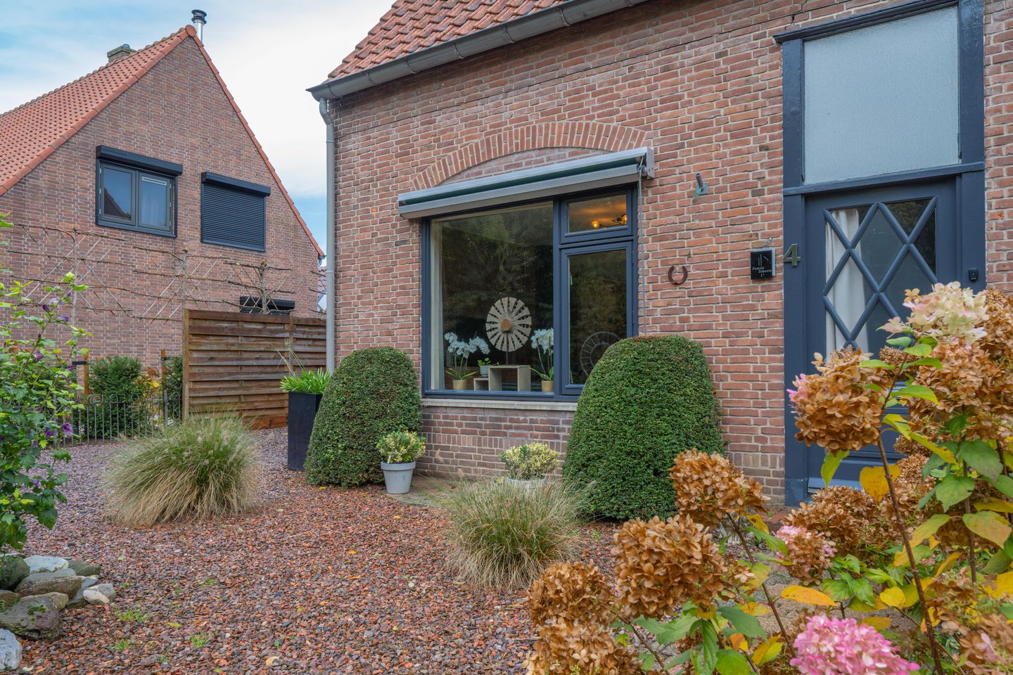 Foto 10 van Julianalaan 4