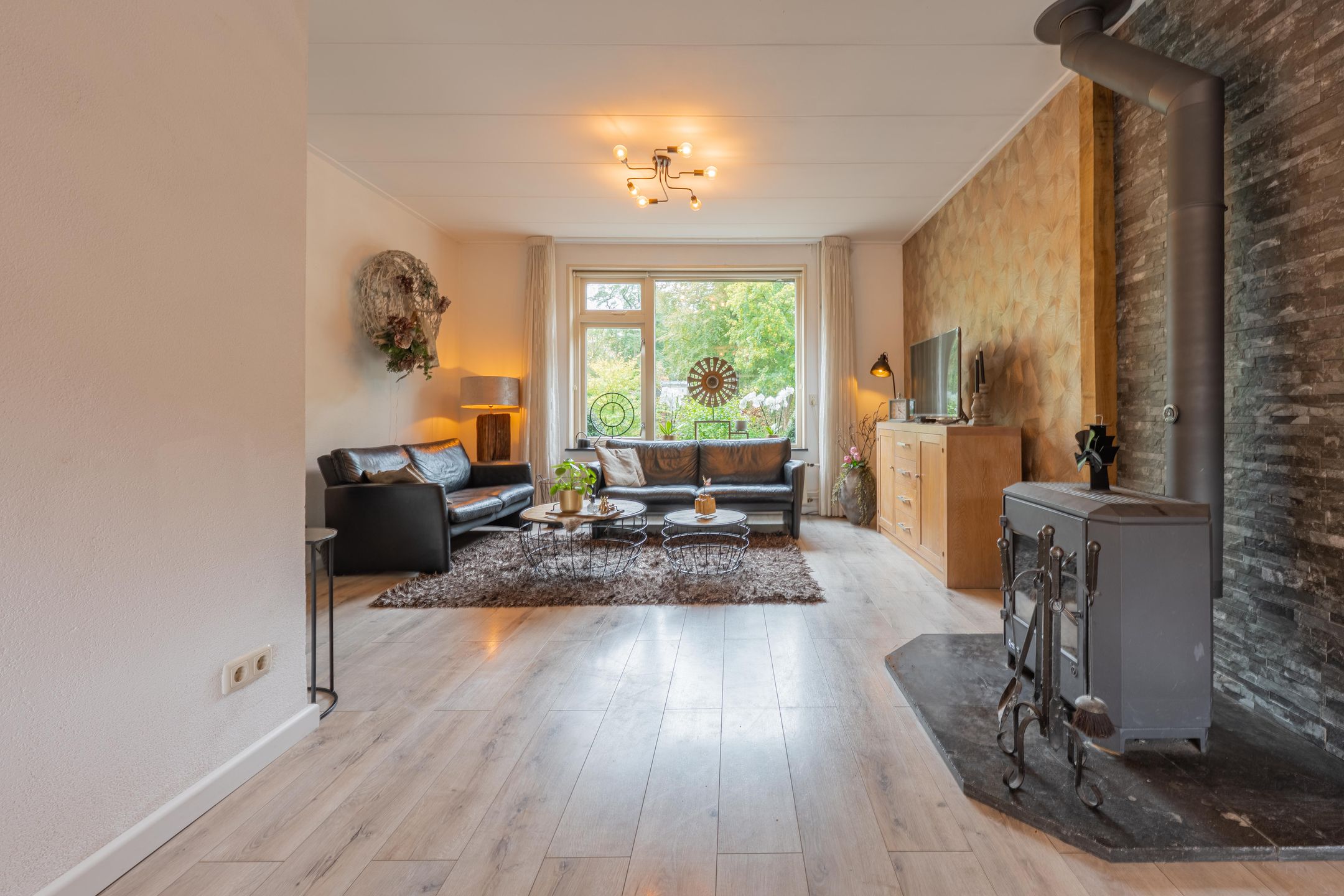 Foto 18 van Julianalaan 4