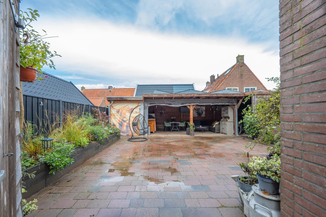 Foto 32 van Julianalaan 4