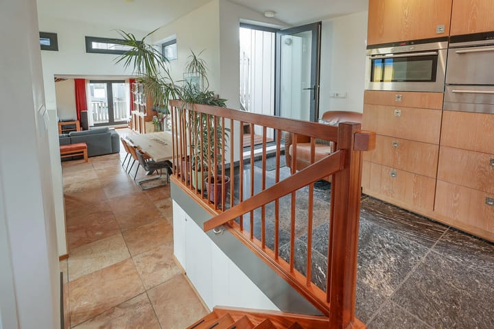 Foto 21 van IJsbaanpad 68-C