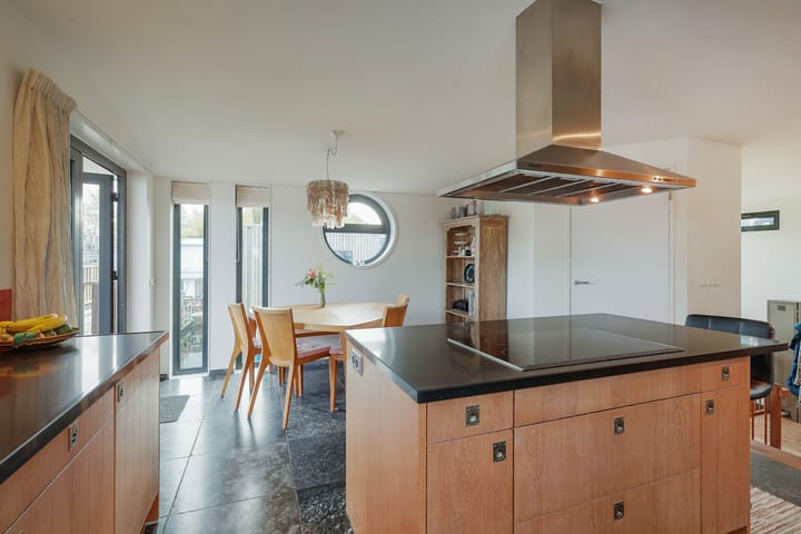 Foto 24 van IJsbaanpad 68-C